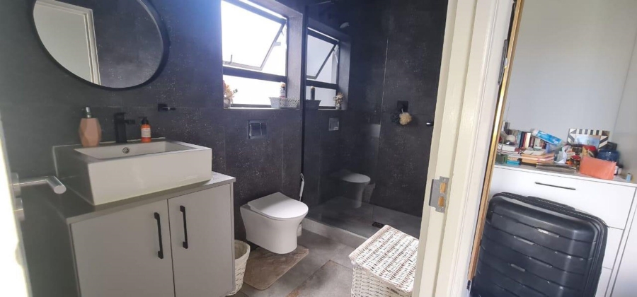 3 Bedroom Property for Sale in Sandown Western Cape